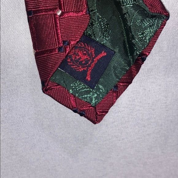 Tommy Hilfiger silk neck tie gold maroon navy squares front burgundy back men OS - Picture 5 of 6
